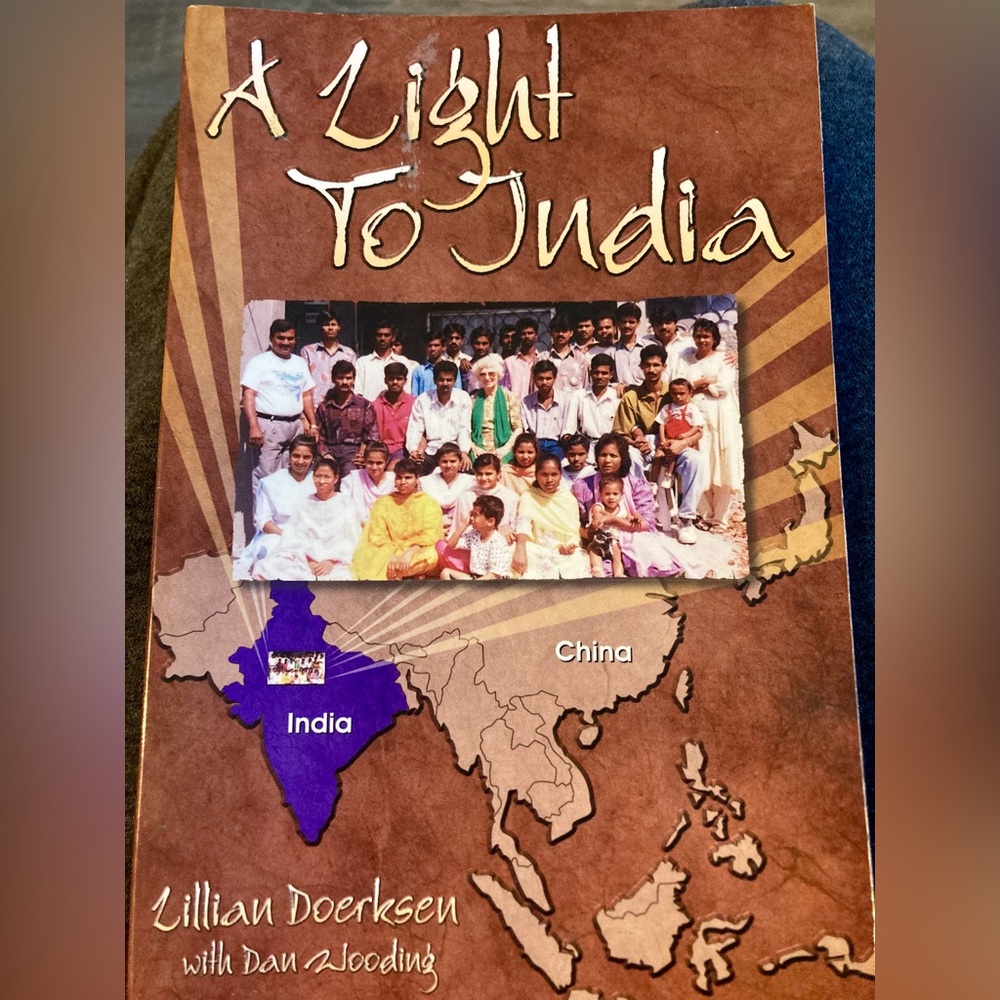 A Glimpse to India Book